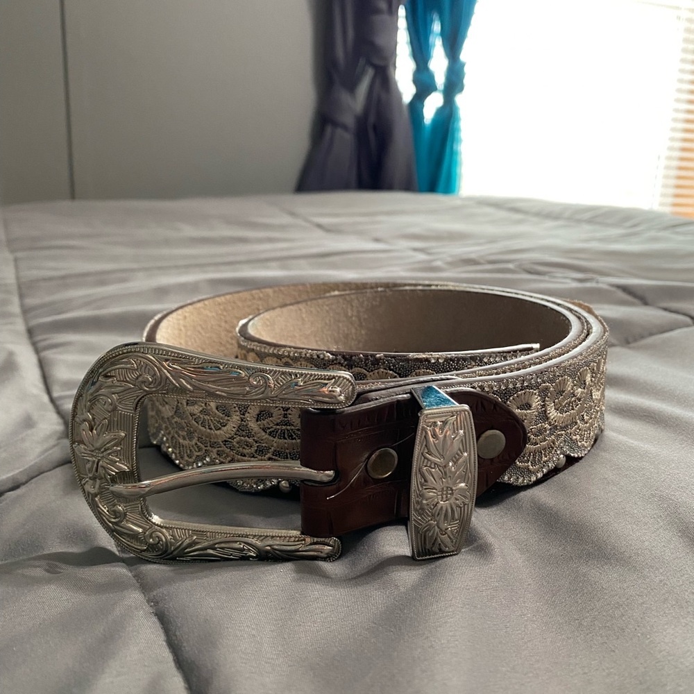 Women’s Leather Belt